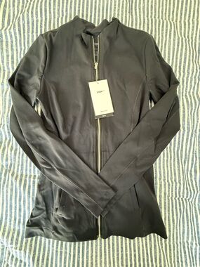 Nike Black Women's Zip-Front Yoga Training Jacket